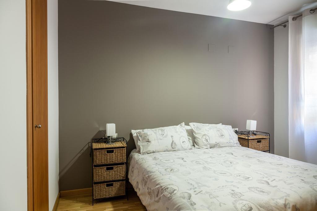 Valencia Flat Rental Swim And Paddle Chambre photo